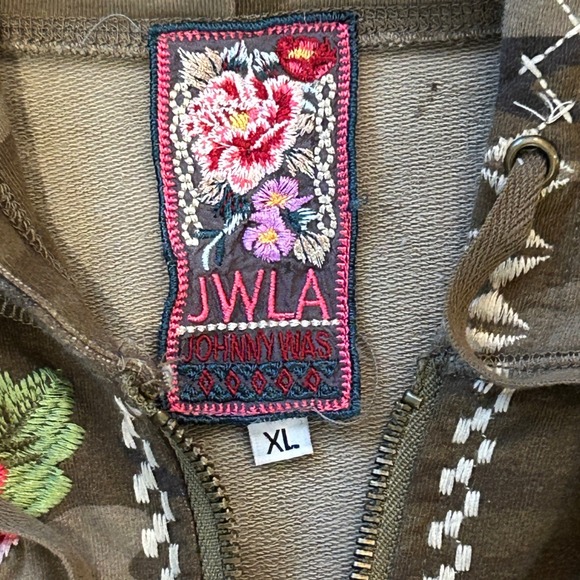 Johnny Was JWLA Women XL Camo Floral Embroidered Zip Up Dorana Hoodie Sweatshirt - Picture 5 of 5